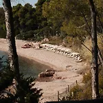 Lanthia 4*