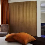 Lanthia Hotel 4*