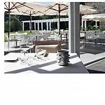 Otel Lanthia