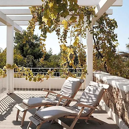 Lanthia Ξενοδοχείο 4*