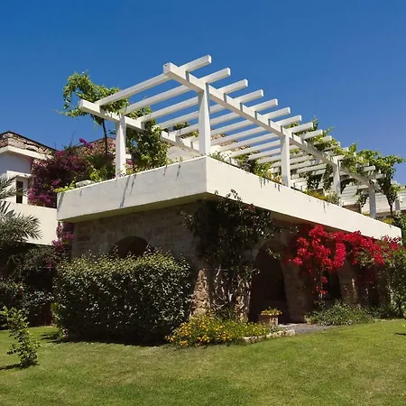 ホテル ランツィア 4*