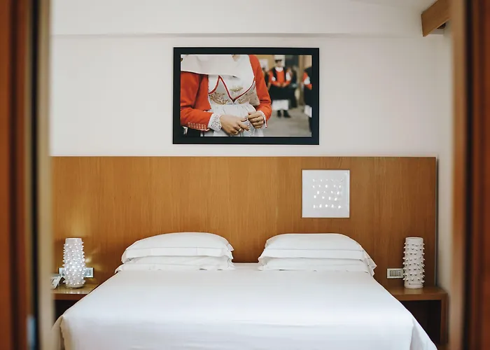 Отель Lanthia 4*